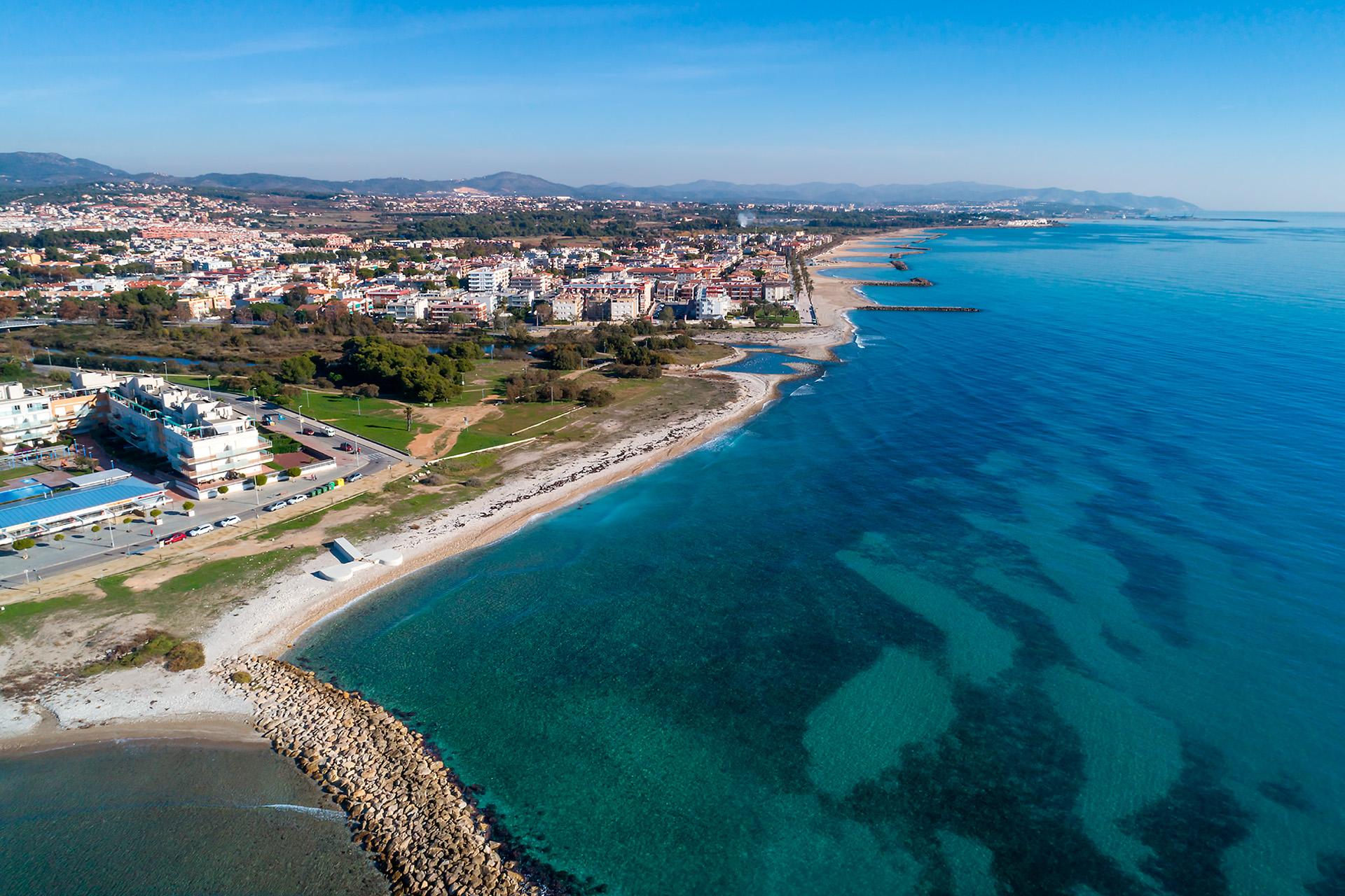 Cubelles Beach Garden